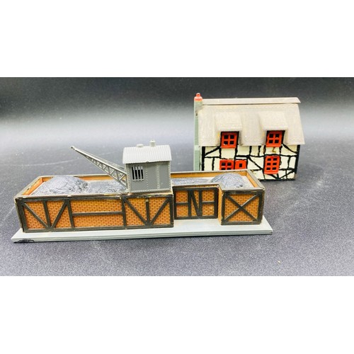 261 - Large Quantity of Scenic Model Railway Plastic Building & Accessories. Previously used in a layout, ... 