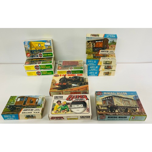 266 - 12 Airfix OO Model Kits (12) 880g. Please see photographs for detail.
Includes:
02661-5 Meat Wagon -... 