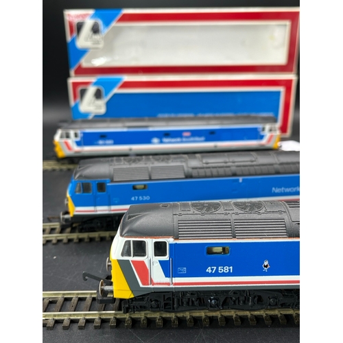 48 - Three Lima Boxed Diesel/Electric Locomotives Tested Runners
(1400g)
Lima 205220 Class 47 'Great East... 