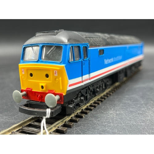 48 - Three Lima Boxed Diesel/Electric Locomotives Tested Runners
(1400g)
Lima 205220 Class 47 'Great East... 