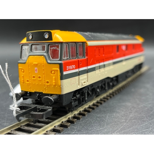 51 - Four Lima Boxed Diesel/Electric Locomotives Tested Runners
(2000g)
Lima L205229 Class 31 BR Research... 