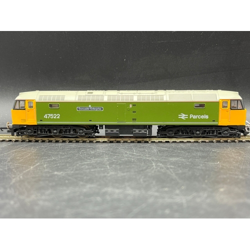 51 - Four Lima Boxed Diesel/Electric Locomotives Tested Runners
(2000g)
Lima L205229 Class 31 BR Research... 