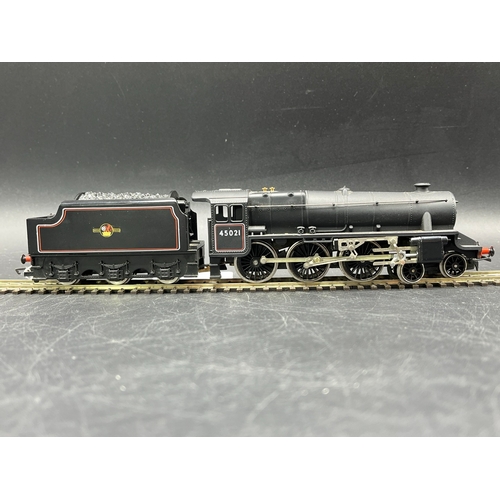 68 - Three OO gauge Steam Locomotives, Two Boxed All Tested Runners
(1500g)
Hornby R322 Class 8F 2-8-0 in... 