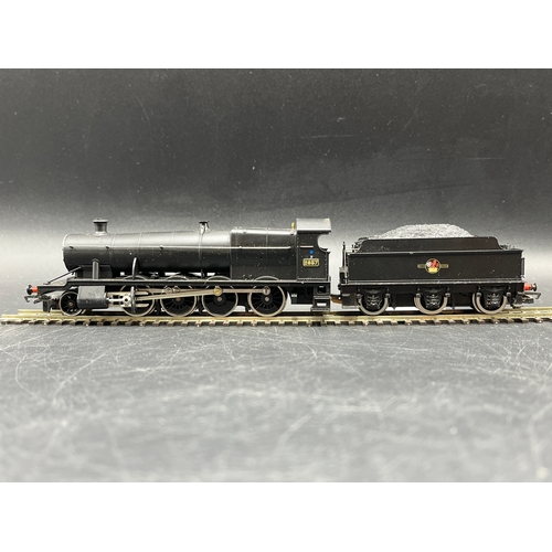 69 - Three Boxed Hornby Steam Locomotives Tested Runners
(1500g)
Hornby R143 Class 2800 2-8-0 in BR Black... 