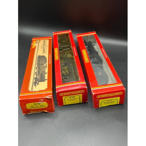 69 - Three Boxed Hornby Steam Locomotives Tested Runners
(1500g)
Hornby R143 Class 2800 2-8-0 in BR Black... 