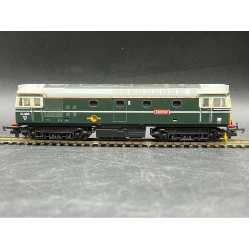 93 - Three Lima Boxed Diesel/Electric Locomotives Tested Runners
(1400g)
Lima 205221 Class 33 #33008 'Eas... 