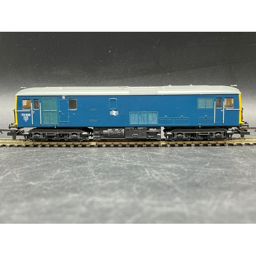 93 - Three Lima Boxed Diesel/Electric Locomotives Tested Runners
(1400g)
Lima 205221 Class 33 #33008 'Eas... 