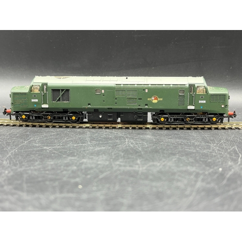 112 - Two Boxed Bachmann Diesel Locomotives, OO gauge, Tested Runners
(1000g)
Bachmann Branchline 32-102 C... 