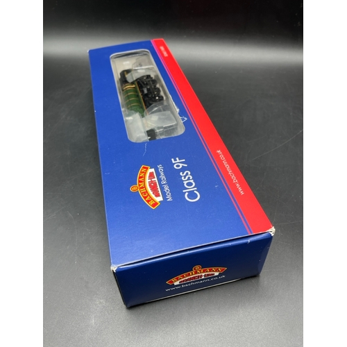 Bachmann Branchline 32850A Class 9F 2100 92220 "Evening Star" in BR