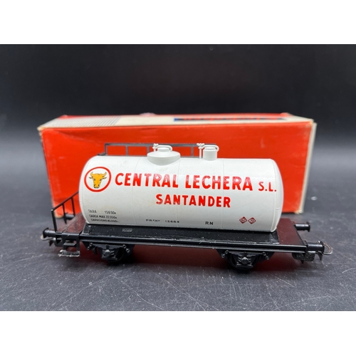 145 - 7 Electrotren Wagons, 5 boxed, plus Pocher flat bed wagon with barrel load and Rivarossi flat bed wi... 