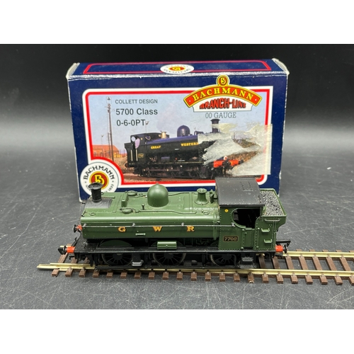 235 - Four OO Bachmann Steam Locomotives Tested Runners in Fair Boxes
(1600g)
Bachmann Branchline 32-075C ... 