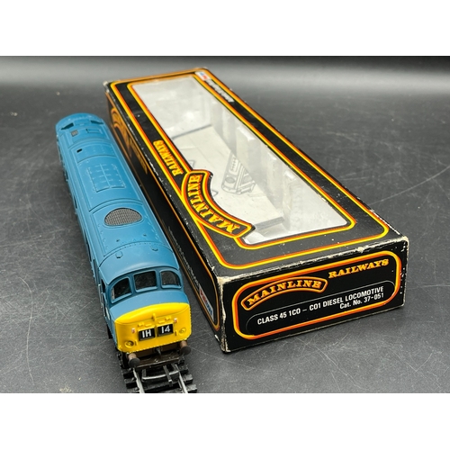 238 - Four OO Diesel/Electric locomotives, three tested Runners
(1500g)
Hornby R073 Class 47 D1670 'Mammot... 