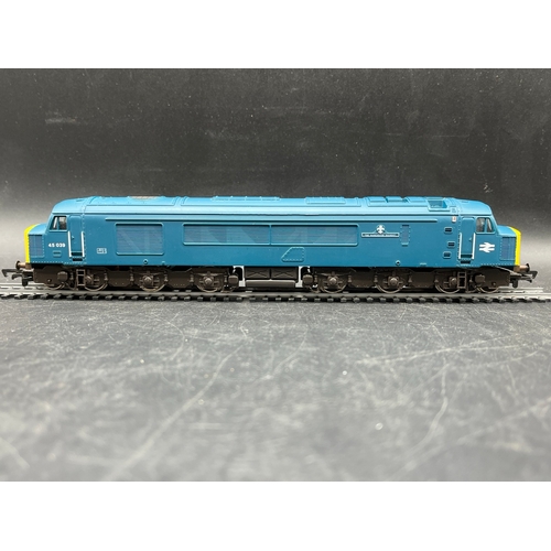 238 - Four OO Diesel/Electric locomotives, three tested Runners
(1500g)
Hornby R073 Class 47 D1670 'Mammot... 