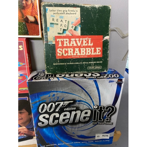 365 - 12 Vintage Board Games including.
(7300g)
Yahtzee, Travel Scrabble, Scene It, Countdown, Battleship,... 