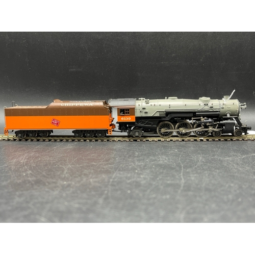 135 - Rivarossi 1214 Heavy Pacific 4-6-2 'The Milwaukee Road' in Orange & Silver - Tested Non-Runner
(500g... 