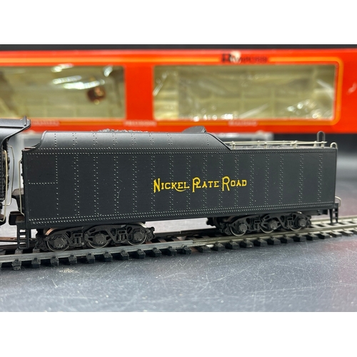 136 - Rivarossi 1244 Class S3 Berkshire 2-8-4 779 of the Nickel Plate Road, Tested Non-Runner
(500g)
Screw... 