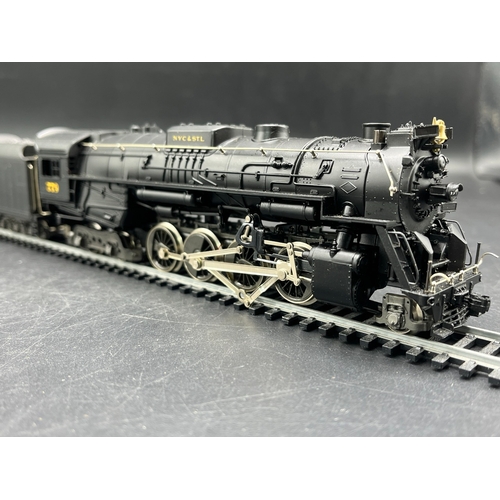 136 - Rivarossi 1244 Class S3 Berkshire 2-8-4 779 of the Nickel Plate Road, Tested Non-Runner
(500g)
Screw... 