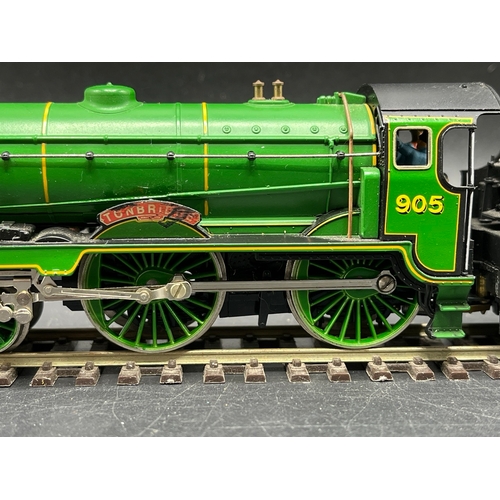 182 - Hornby R648 Southern Railways 4-4-0 Tonbridge Schools locomotive, Tested Runner
(600g)
within 'Time ... 