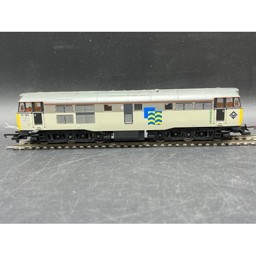 240 - Four Boxed OO Lima Diesel/Electric Locomotives, Two Tested Runners
(1800g)
Lima L204932 Class 37 379... 