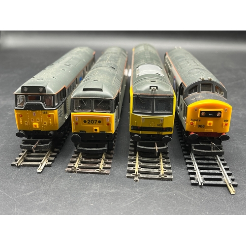 240 - Four Boxed OO Lima Diesel/Electric Locomotives, Two Tested Runners
(1800g)
Lima L204932 Class 37 379... 