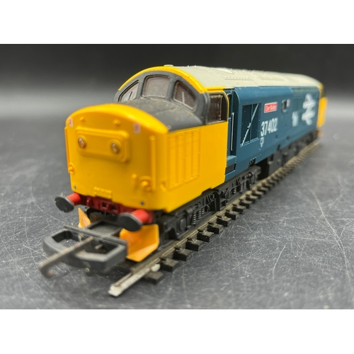 241 - Four OO Lima Diesel/Electric Locomotives, each Tested Runners
(1800g)
Lima L205126 Class 52 Western ... 