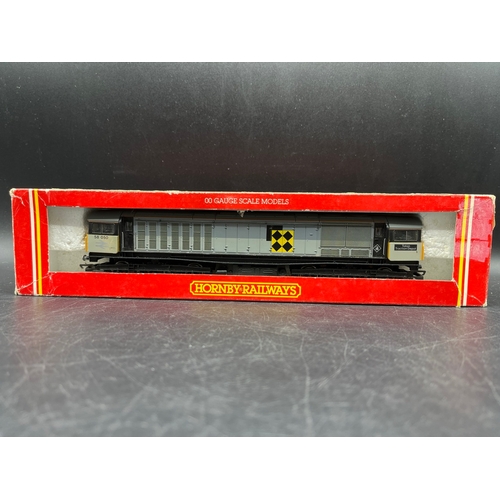 246 - Three OO Diesel Locomotives, Tested Runners
(1400g)
Hornby R705 Class 58 58050 'Toton Traction Depot... 