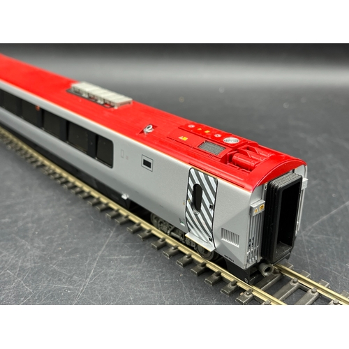 186 - Bachmann Branchline 32-600 Class 220 Virgin Voyager 4 car DEMU 