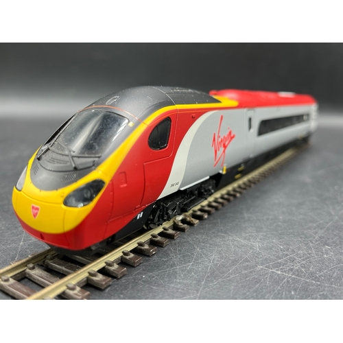 188 - Hornby R1134 EMU Class 390 5-Car Pendolino 390045 '101 Squadron' in Virgin Livery - Separated from t... 