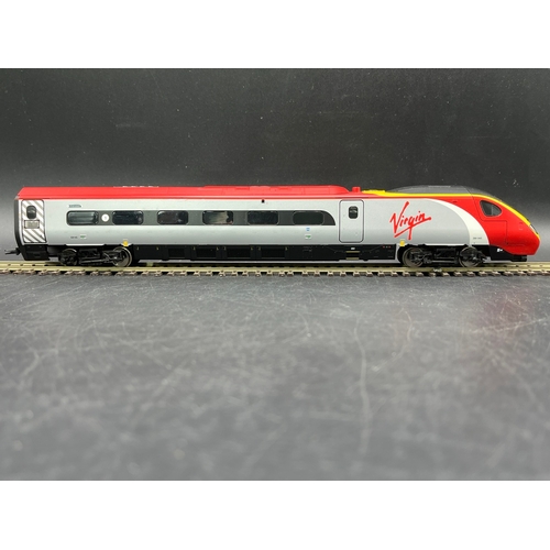 188 - Hornby R1134 EMU Class 390 5-Car Pendolino 390045 '101 Squadron' in Virgin Livery - Separated from t... 