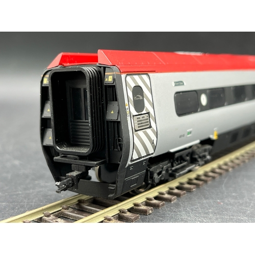 188 - Hornby R1134 EMU Class 390 5-Car Pendolino 390045 '101 Squadron' in Virgin Livery - Separated from t... 