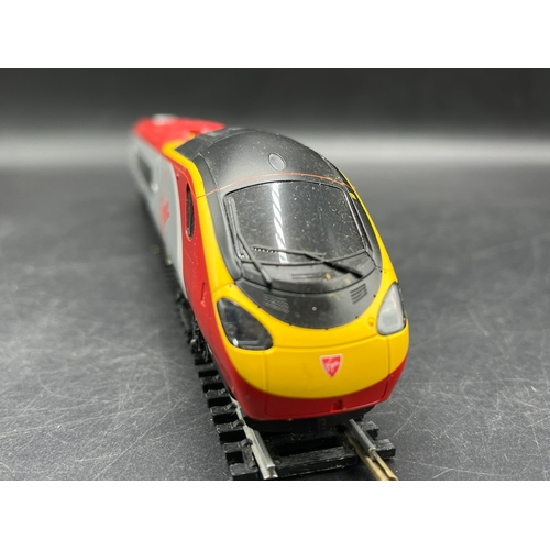 188 - Hornby R1134 EMU Class 390 5-Car Pendolino 390045 '101 Squadron' in Virgin Livery - Separated from t... 