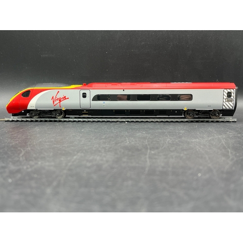 188 - Hornby R1134 EMU Class 390 5-Car Pendolino 390045 '101 Squadron' in Virgin Livery - Separated from t... 