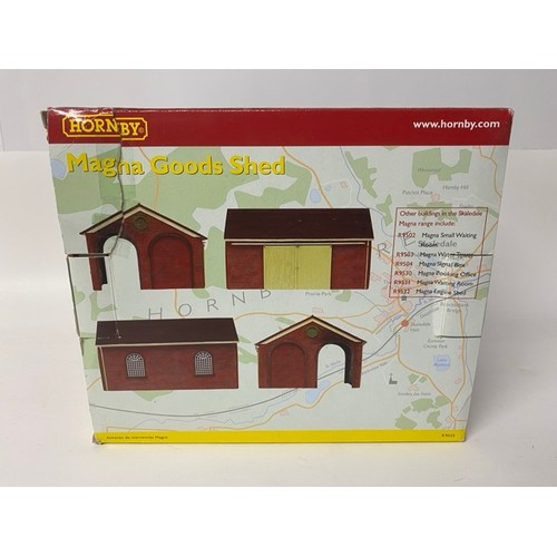 66 - 18 Hornby Skaledale Trackside Buildings, Platforms, Dapol & Wills Kits... (7500g) 
2 Single Sided St... 