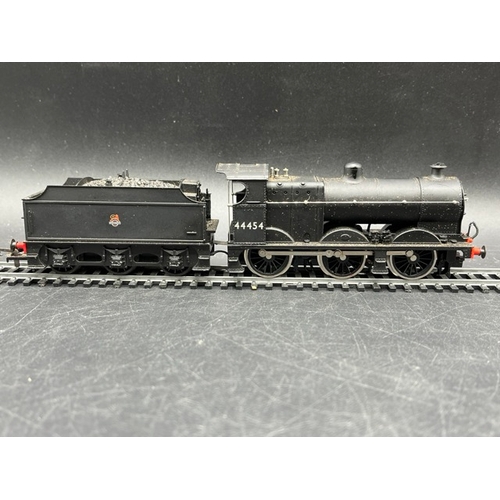 252 - 3 OO Airfix Steam Locomotives, Tested Runners
(1100g)
Airfix GMR (Great Model Railways) 54150 Class ... 