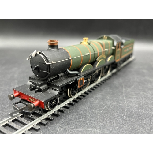 253 - OO Bachmann Branchline 32-504 Standard class 5MT 73014 & BR1 tender in BR green with late crest, and... 