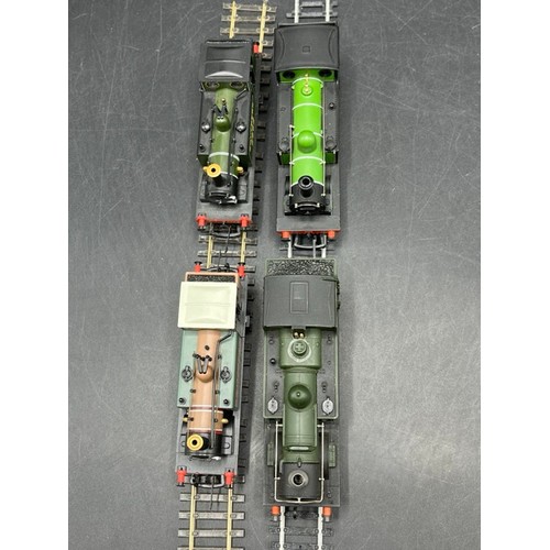 254 - Five OO gauge Steam locomotives, each Tested Runners
(1400g)
Hornby Battle Of Britain Class 4-6-2 'H... 