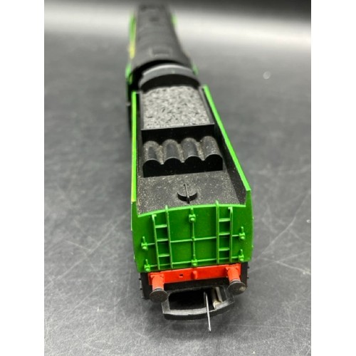 254 - Five OO gauge Steam locomotives, each Tested Runners
(1400g)
Hornby Battle Of Britain Class 4-6-2 'H... 