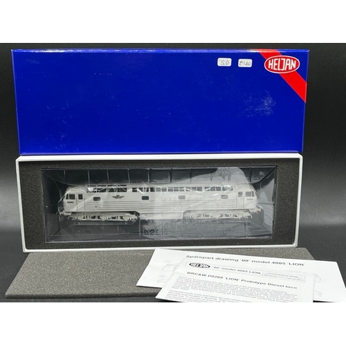 255 - Heljan 4005 BRCW D0260 'Lion' Limited edition of 4000 models, Tested Runnner
(900g)
Clam shell packa... 