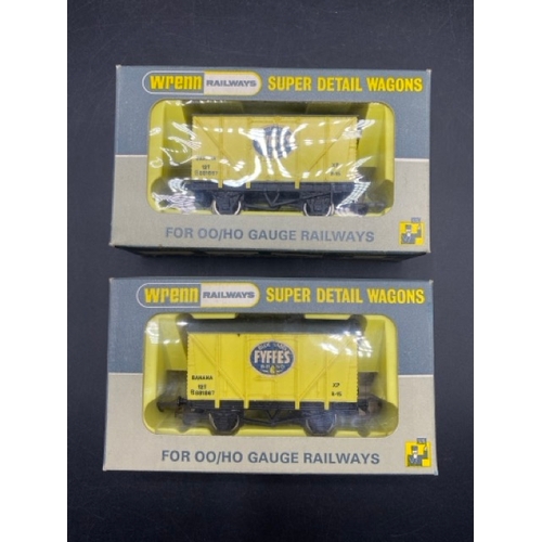 172 - 12 '00' gauge 'Ready to Roll' Wrenn Wagons. (1000g)
2 x W5022 'Fyffes'
1 x W4311P 'LMS'
1 x W4625 Gr... 