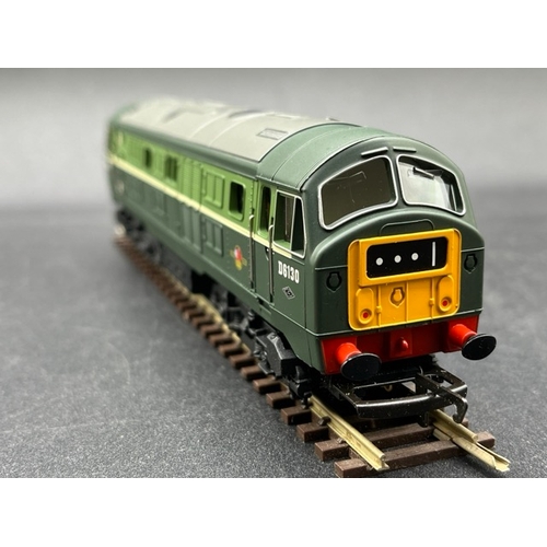 256 - Two 'OO' Bo-Bo Locomotives, Heljan 3501 Class 35 D7309 (with DCC decoder not fitted) and Hornby R212... 