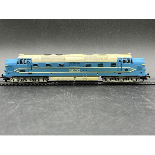 258 - Two 'OO' Locomotives and Railcar, Tested Runners
(1000g)
DP1 Deltic Prototype Co-Co Diesel/Electric ... 