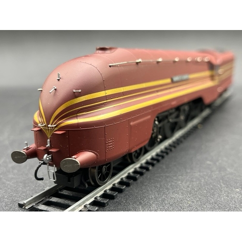 259 - OO Hornby R2179 Coronation Class 4-6-2 & Hornby R2143 Class 61XX 2-6-2T (Collector Centre special ed... 