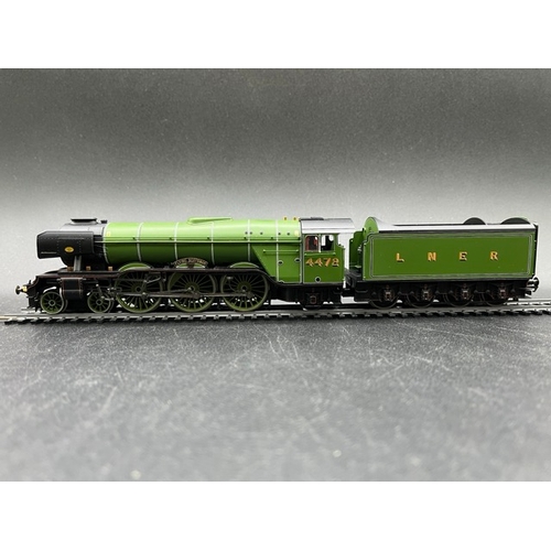 260 - Hornby R2441 Class A3 4-6-2 4472 