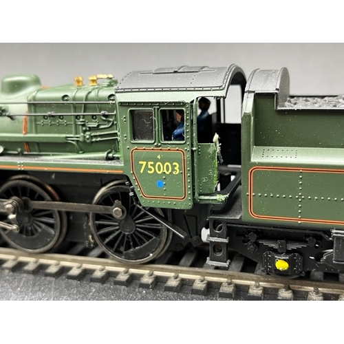 262 - Three 'OO' BR Late Crest Lined Green Steam Locomotives, Tested Runners, Hornby R2926, Bachmann 31-10... 