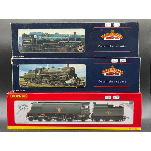 262 - Three 'OO' BR Late Crest Lined Green Steam Locomotives, Tested Runners, Hornby R2926, Bachmann 31-10... 