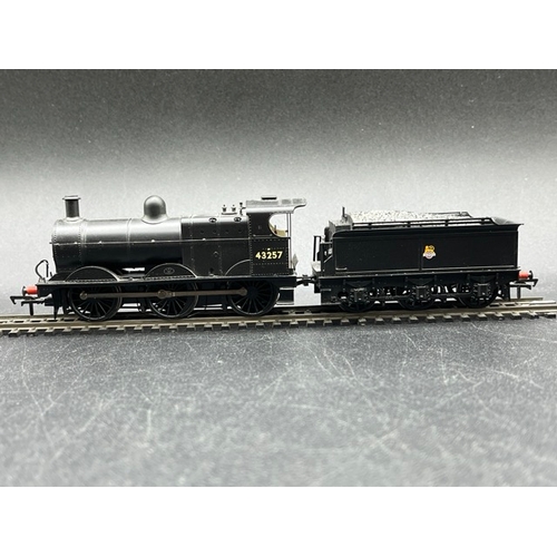 266 - Two BR Early Emblem OO Steam Locomotives, Tested Runners, Hornby R2731 & Bachmann 31-626A
(1000g)
Ho... 