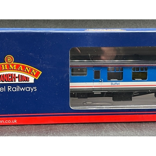 194 - Hornby Class 47 Hornby Loco in NSE livery with four coaches
(1100g)
Hornby R219 Class 47 in NSE Live... 