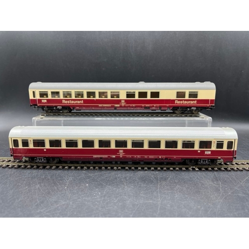 146 - 9 'HO' Maroon and Cream Continental Cars/Coaches from Märklin, Fleischmann, Liliput and Lima 'Ready-... 