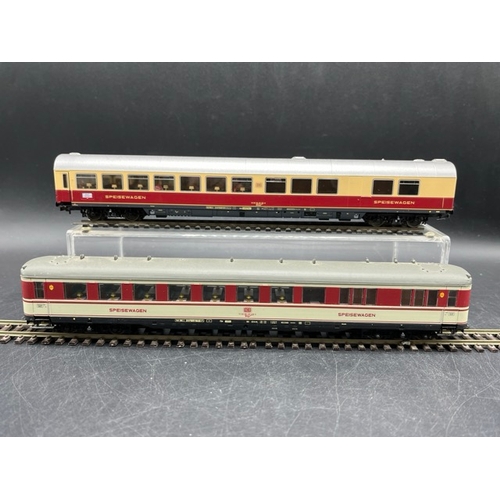 146 - 9 'HO' Maroon and Cream Continental Cars/Coaches from Märklin, Fleischmann, Liliput and Lima 'Ready-... 