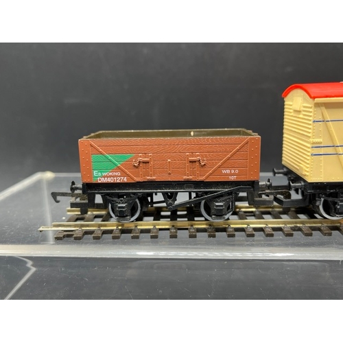 347 - Six boxed OO Rolling-stock, with five un-boxed 'Ready-to-Roll'
(700g)
Hornby R6829 PGA Hopper Wagon ... 